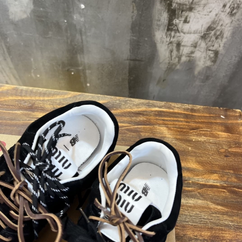 Miu Miu Casual Shoes